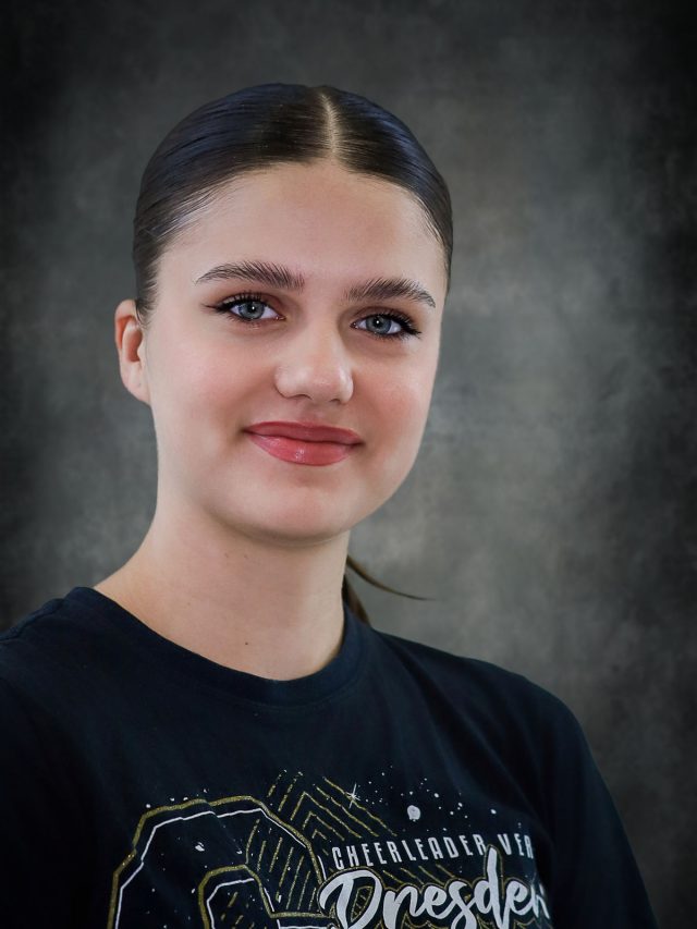 https://cheerleader-verein-dresden.de/wp-content/uploads/2025/08/Frederike-Klesse-640x853.jpg